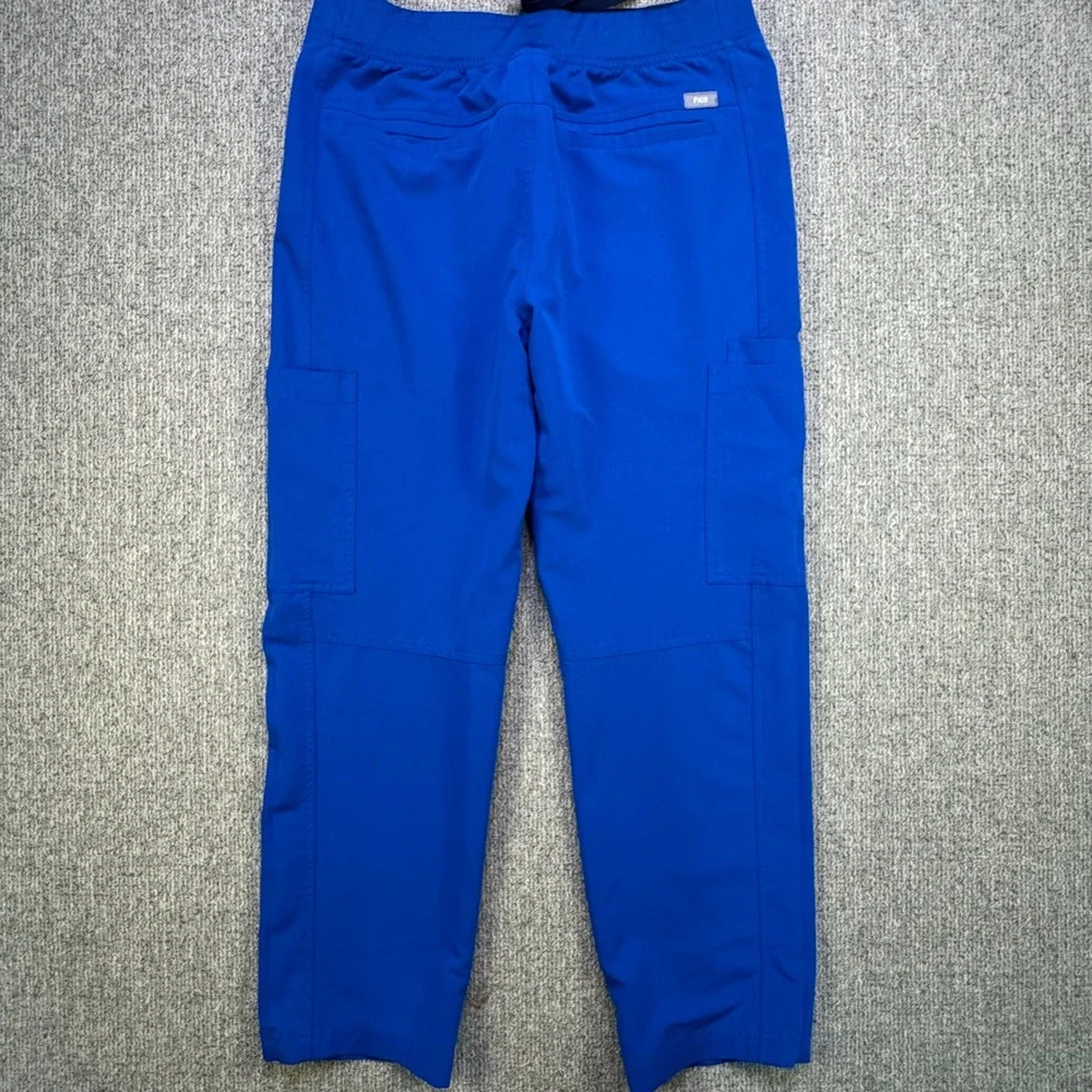 FIGS Axim Men's Cargo Scrub Pants Royal Blue Technical Collection Size Small M/S
